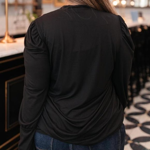 Copy of A Little Puff In Your Sleeve in Black - Picture 2 of 4